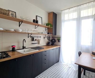 Mieten 3-Zimmer-Wohnung, 3-Zimmer-Wohnung, Kráľovohoľská, Banská Bystr