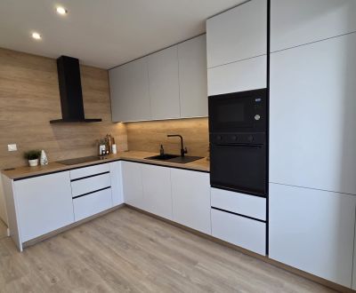 Kaufen 4-Zimmer-Wohnung, 4-Zimmer-Wohnung, Hrobákova, Bratislava - Pet