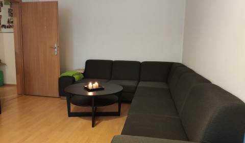 3 Zimmer Wohnung, Kollárova, zu vermieten, Pezinok, Slowakei