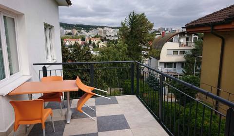 Mieten 4-Zimmer-Wohnung, 4-Zimmer-Wohnung, Matúšová, Bratislava - Star