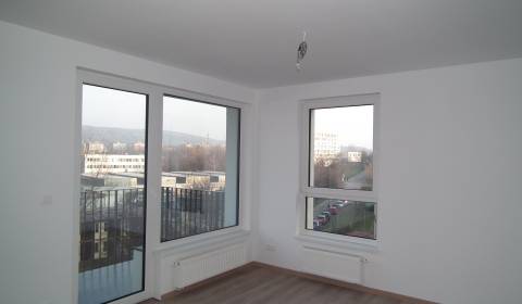 2-Zimmer-Wohnung, Pri Hrubej lúke, zu verkaufen, Bratislava - Dúbravka