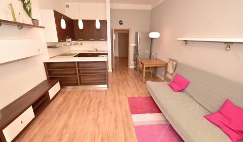 2-Zimmer-Wohnung, Kadnárova, zu vermieten, Bratislava - Rača, Slowakei