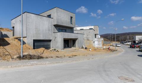 Einfamilienhaus, Na kope, zu verkaufen, Košice - Myslava, Slowakei
