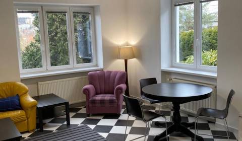 Mieten 3-Zimmer-Wohnung, 3-Zimmer-Wohnung, Matúšova, Bratislava - Star