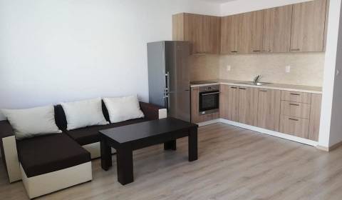 2 Zimmer Wohnung, zu vermieten, Pezinok, Slowakei