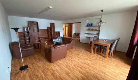 4-Zimmer-Wohnung, Kysucká, zu vermieten, Bratislava - Staré Mesto, Slo