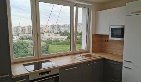 3 Zimmer Wohnung, Lidické nám., zu verkaufen, Košice - Dargovských hrd
