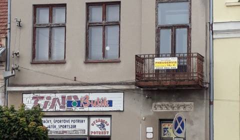 Sonderimmobilien, Hlavné námestie, zu verkaufen, Levice, Slowakei