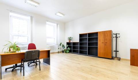 Büros, Tolstého, zu vermieten, Košice - Sever, Slowakei