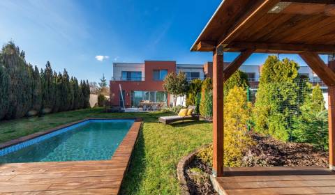 Einfamilienhaus, Kosodrevinová, zu verkaufen, Bratislava - Vrakuňa, Sl