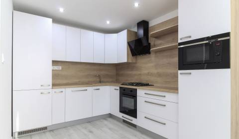 2-Zimmer-Wohnung, Jegorovovo nám., zu verkaufen, Košice - Dargovských