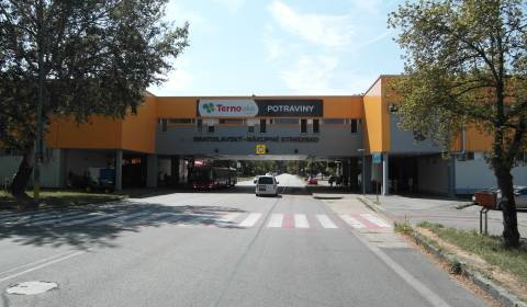 Geschäftsräumlichkeiten, Ovsištské nám., zu vermieten, Bratislava - Pe