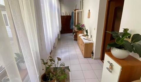 2-Zimmer-Wohnung, zu verkaufen, Komárno, Slowakei