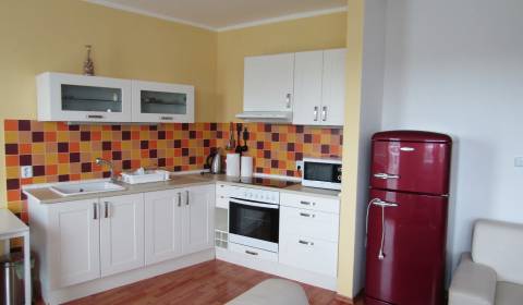 2-Zimmer-Wohnung, Botanická, zu vermieten, Nitra, Slowakei