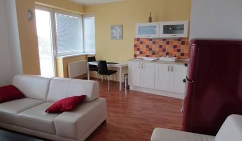 2-Zimmer-Wohnung, Botanická, zu vermieten, Nitra, Slowakei