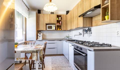 3-Zimmer-Wohnung, Čingovská, zu verkaufen, Košice - Nad Jazerom, Slowa