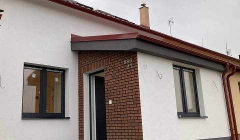 1-Zimmer-Wohnung, Hlavný dvor, zu verkaufen, Senec, Slowakei