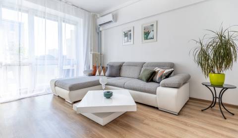 2-Zimmer-Wohnung, Československej armády, zu vermieten, Košice - Staré