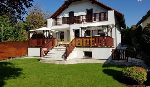 Einfamilienhaus, Horná Vančurova, zu verkaufen, Bratislava - Nové Mest