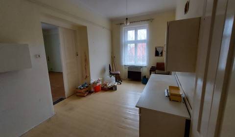 2-Zimmer-Wohnung, zu verkaufen, Nové Zámky, Slowakei