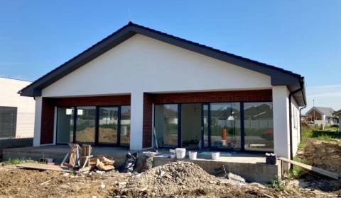 Einfamilienhaus, Lúčna, zu verkaufen, Trnava, Slowakei