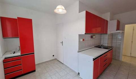 2-Zimmer-Wohnung, Eótvosa, zu verkaufen, Komárno, Slowakei