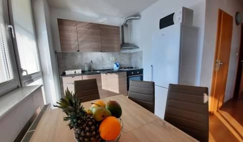 3-Zimmer-Wohnung, Sídl. Žitava, zu vermieten, Nitra, Slowakei