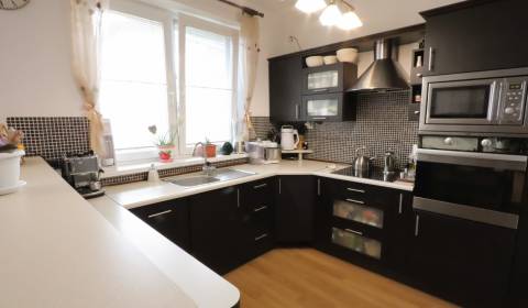 3-Zimmer-Wohnung, Bratislavská, zu verkaufen, Senec, Slowakei