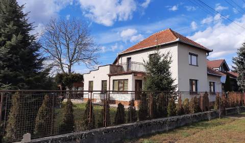 Einfamilienhaus, Vajka nad Žitavou, zu vermieten, Nitra, Slowakei