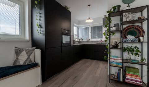 4-Zimmer-Wohnung, Ľanová, zu verkaufen, Senec, Slowakei