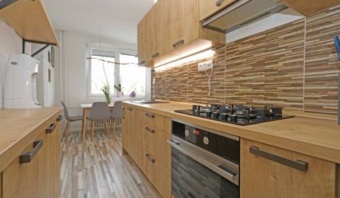 2-Zimmer-Wohnung, Vilová, zu verkaufen, Bratislava - Petržalka, Slowak