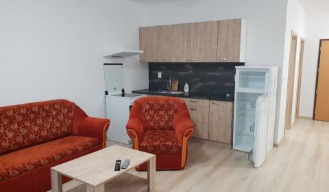 2-Zimmer-Wohnung, Slavomírová, zu vermieten, Pezinok, Slowakei