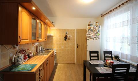 3-Zimmer-Wohnung, Ždiarska, zu verkaufen, Nitra, Slowakei