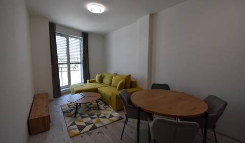 2-Zimmer-Wohnung, Hlavná, zu vermieten, Galanta, Slowakei