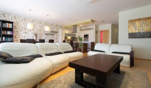 Mieten 3-Zimmer-Wohnung, 3-Zimmer-Wohnung, Trenčianska cesta, Bratisla