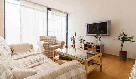 2-Zimmer-Wohnung, Tupého, zu vermieten, Bratislava - Nové Mesto, Slowa