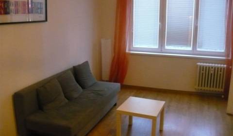 3-Zimmer-Wohnung, Jozefa Cígera Hronského, zu vermieten, Bratislava -