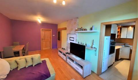 3-Zimmer-Wohnung, Bystrická, zu verkaufen, Pezinok, Slowakei