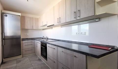 3-Zimmer-Wohnung, zu verkaufen, Prievidza, Slowakei
