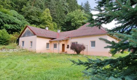 Einfamilienhaus, ., zu verkaufen, Žarnovica, Slowakei