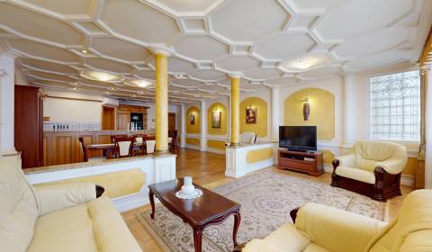 Mieten 4-Zimmer-Wohnung, 4-Zimmer-Wohnung, Zámocká, Bratislava - Staré