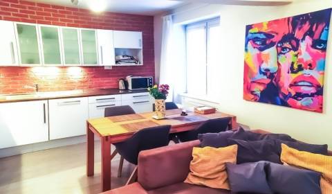 2-Zimmer-Wohnung, Záhrebská, zu verkaufen, Bratislava - Staré Mesto, S