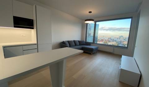 2-Zimmer-Wohnung, Továrenská, zu vermieten, Bratislava - Staré Mesto,