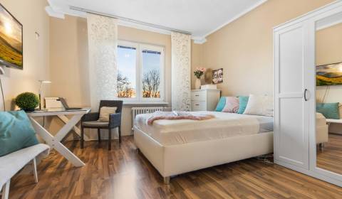 3-Zimmer-Wohnung, Ostredková, zu verkaufen, Bratislava - Ružinov, Slow