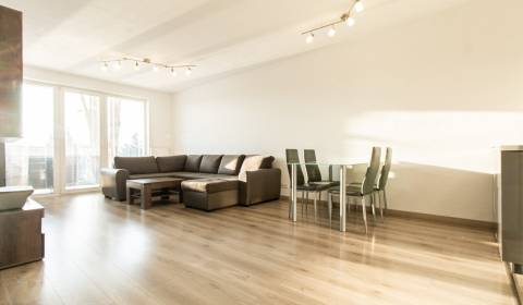 Mieten 2-Zimmer-Wohnung, 2-Zimmer-Wohnung, Na križovatkách, Bratislava