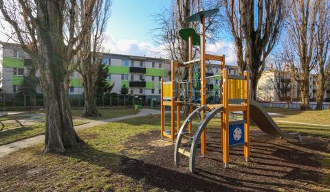 3-Zimmer-Wohnung, Chemická, zu verkaufen, Bratislava - Nové Mesto, Slo