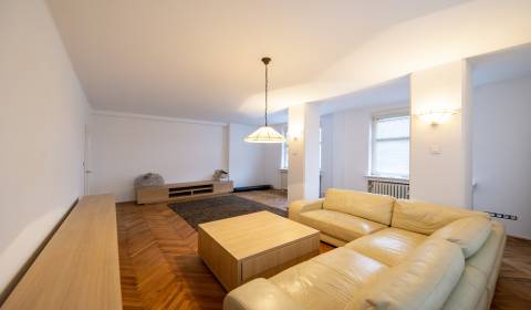 4-Zimmer-Wohnung, Odborárske námestie, zu vermieten, Bratislava - Star