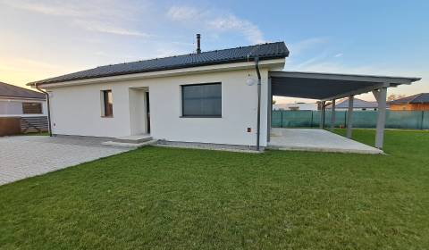 Einfamilienhaus, Agátová, zu vermieten, Nitra, Slowakei