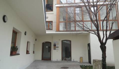 Büros, Klariská, zu vermieten, Bratislava - Staré Mesto, Slowakei