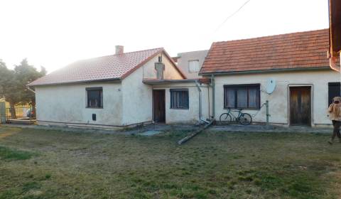 Einfamilienhaus, nezadaná, zu verkaufen, Zlaté Moravce, Slowakei